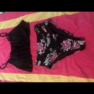 Size medium 2 piece swimsuit with high waisted bottoms